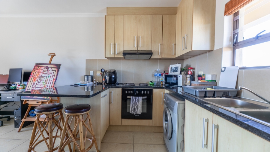 1 Bedroom Property for Sale in Table View Western Cape